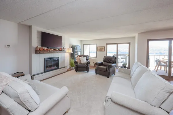 $775,000 | 115 Cliffside Drive, South Bristol, NY 14424