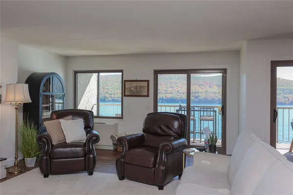 $775,000 | 115 Cliffside Drive, South Bristol, NY 14424
