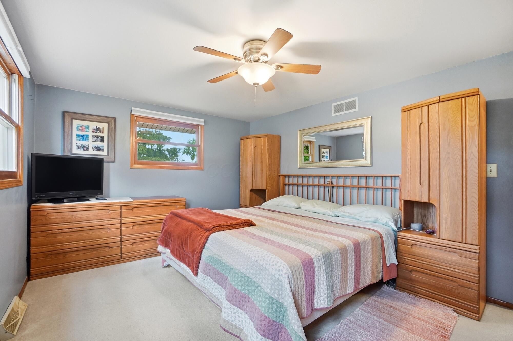 5894 Hall Road Galloway, OH 43119 - Photo 28 of 62 040