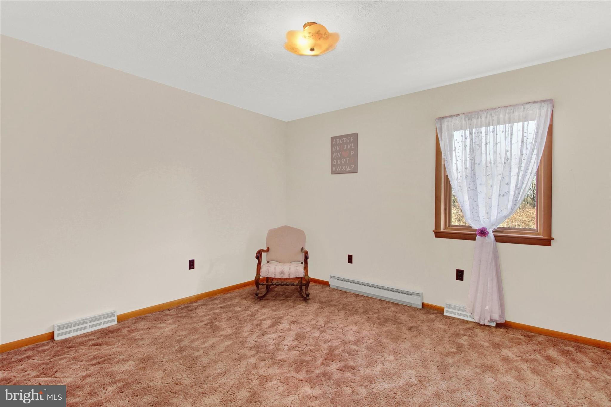 5563 Sheller Road Chambersburg, PA 17202 - Photo 13 of 29 Bed 1