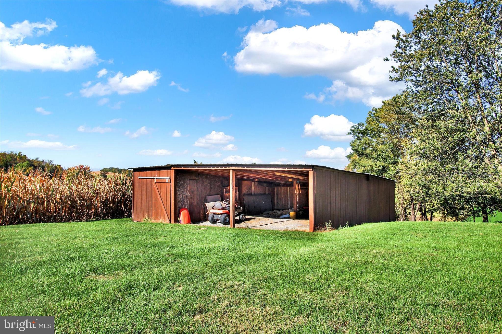 5563 Sheller Road Chambersburg, PA 17202 - Photo 24 of 29 Keep your "toys" out of the weather