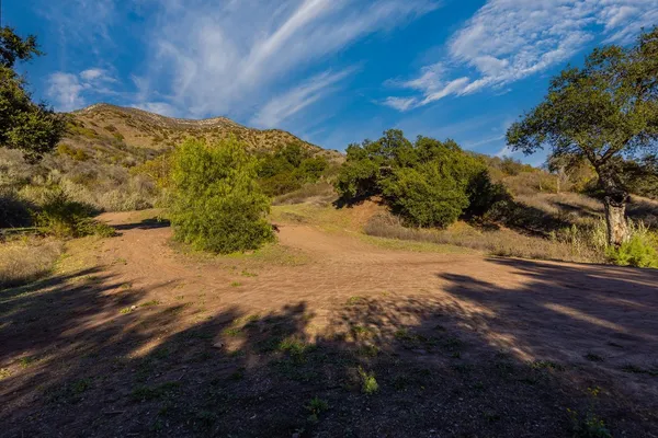 $1,100,000 | 380 Shelf Road, Ojai, CA 93023