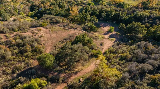 $1,100,000 | 380 Shelf Road, Ojai, CA 93023