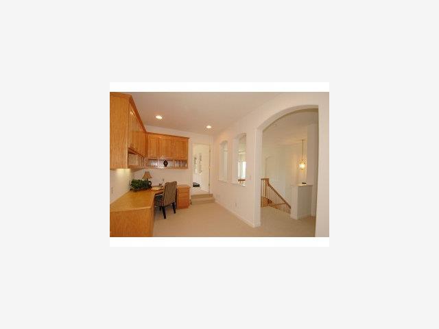 89 Piedmont Road Milpitas, CA 95035 - Photo 8 of 9 Gallery Image 8