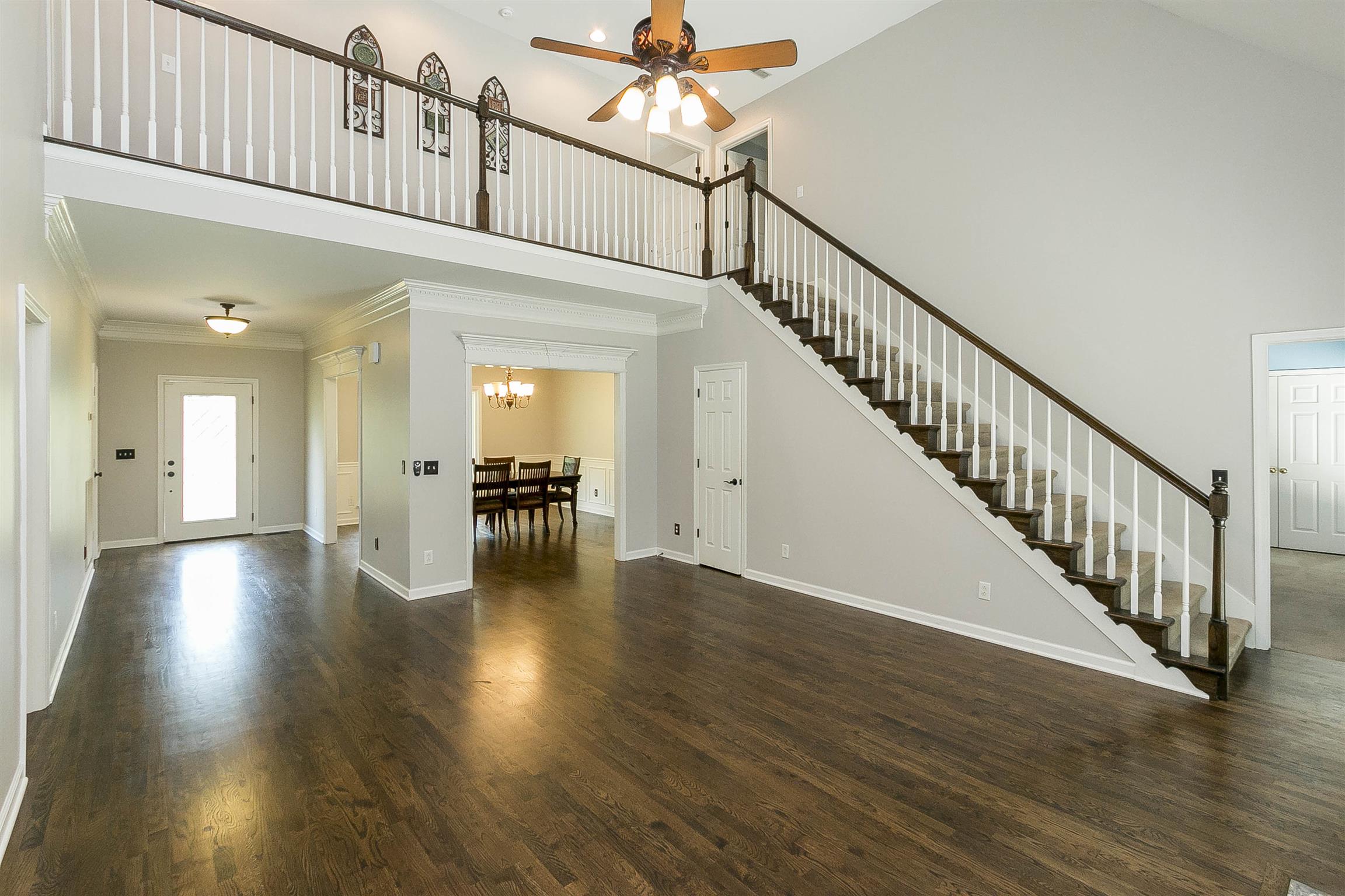 5327 Blackman Road Murfreesboro, TN 37129 - Photo 3 of 29 Living Room with hardwood floors