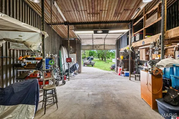 $160,000 | 10 South Main Street, Lenzburg, IL 62255