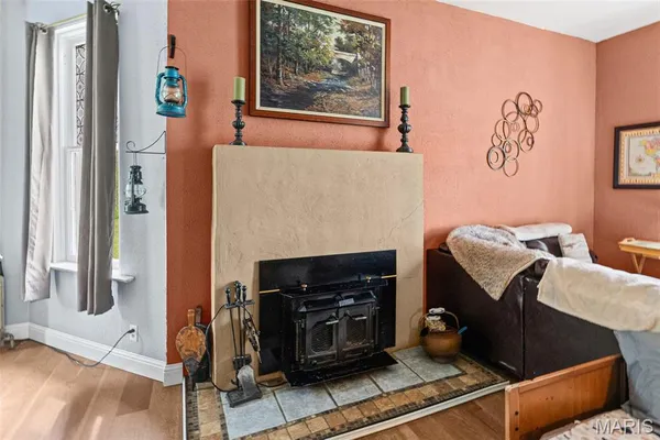 $160,000 | 10 South Main Street, Lenzburg, IL 62255