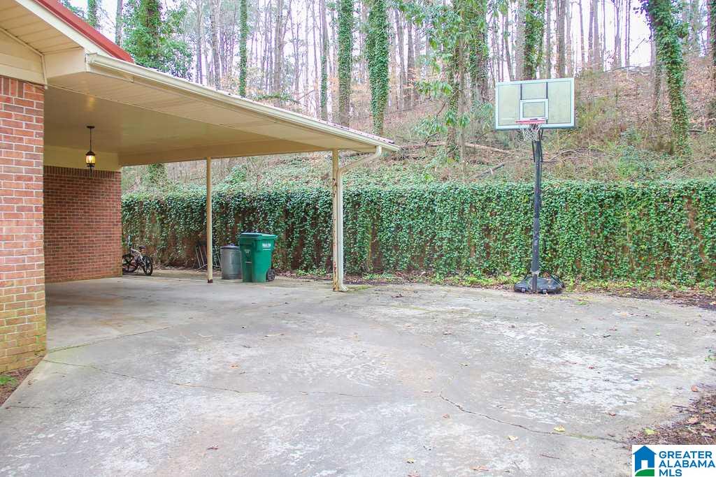 229 Primrose Path Sylacauga, AL 35150 - Photo 3 of 30