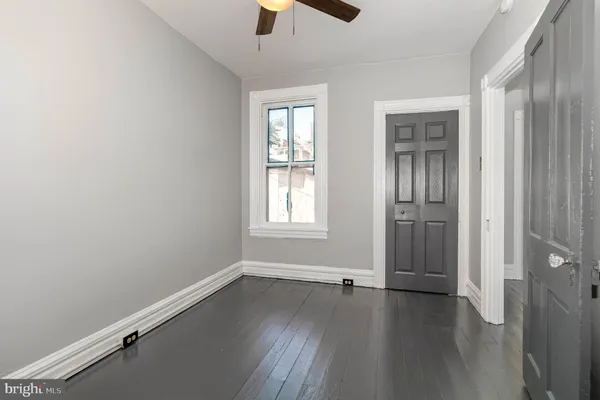 $2,200 | 549 Spruce Street, Lancaster, PA 17603