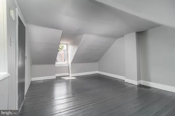 $2,200 | 549 Spruce Street, Lancaster, PA 17603