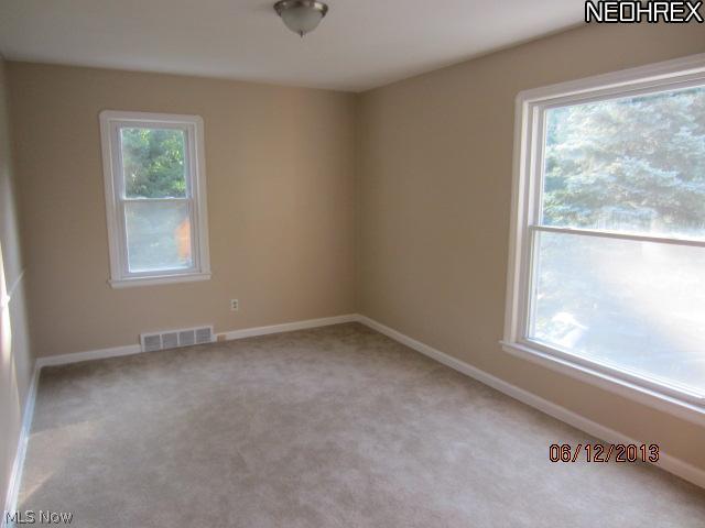 1499 Chestnut Road Independence, OH 44131 - Photo 12 of 16