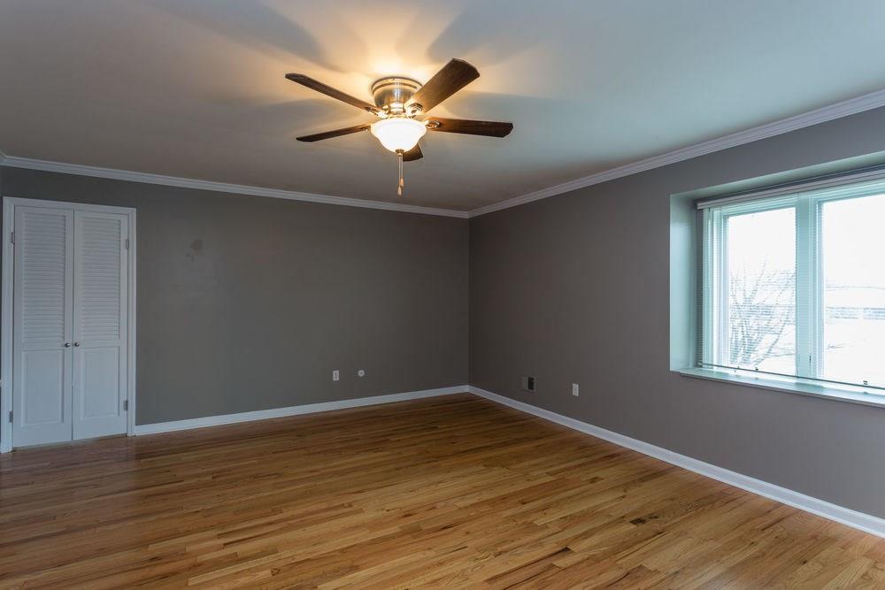 6926 Johnson Road Indianapolis, IN 46220 - Photo 12 of 30 Gallery Image 12