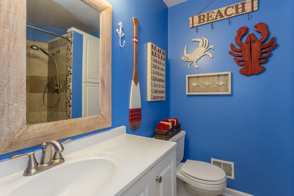 6926 Johnson Road Indianapolis, IN 46220 - Photo 20 of 30 Gallery Image 20