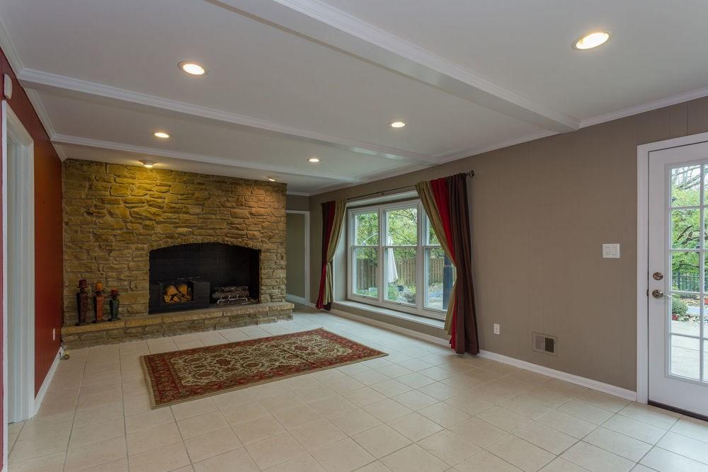 6926 Johnson Road Indianapolis, IN 46220 - Photo 10 of 30 Gallery Image 10