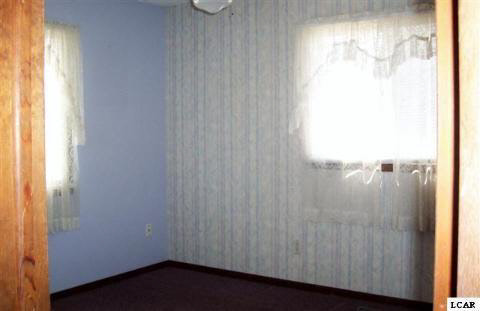2044 East Gier Road Adrian, MI 49221 - Photo 8 of 16 20346954-7.JPG