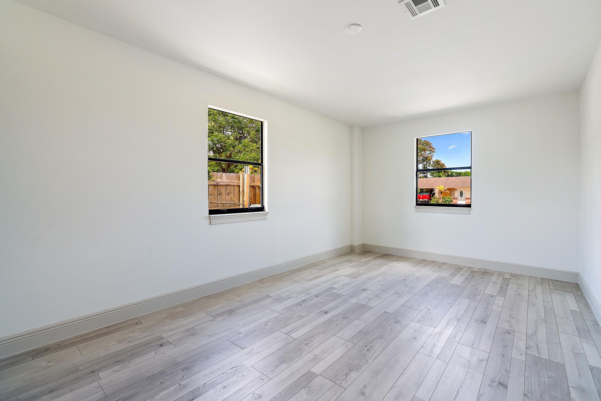 1108 Chickasaw Street Jupiter, FL 33458 - Photo 13 of 32 1108 Chickasaw St-11