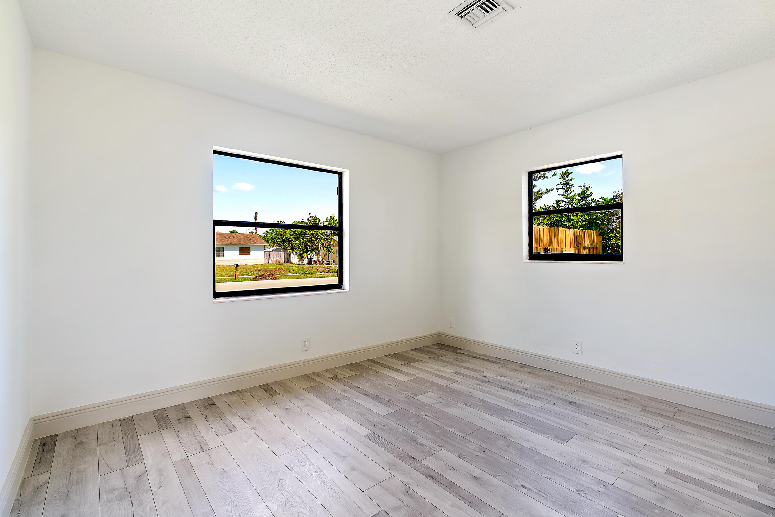 1108 Chickasaw Street Jupiter, FL 33458 - Photo 16 of 32 1108 Chickasaw St-14
