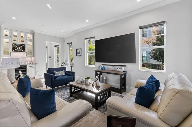 $8,500 | 620 Inlet Waters Circle, Jupiter, FL 33477