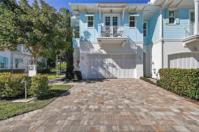 $8,500 | 620 Inlet Waters Circle, Jupiter, FL 33477