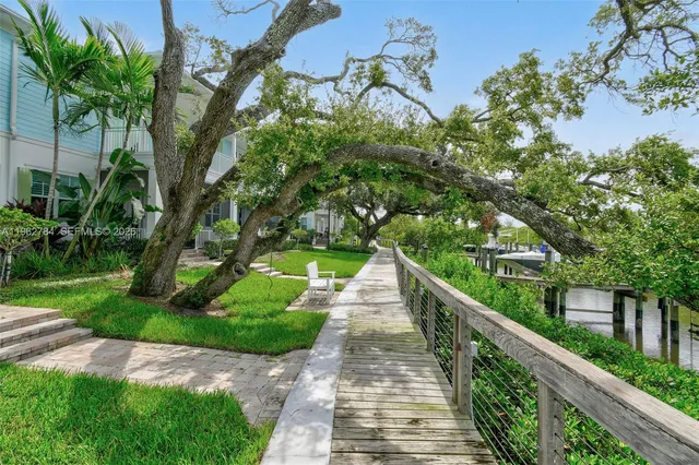 $8,500 | 620 Inlet Waters Circle, Jupiter, FL 33477