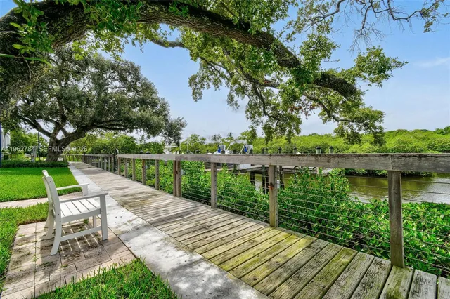 $8,500 | 620 Inlet Waters Circle, Jupiter, FL 33477