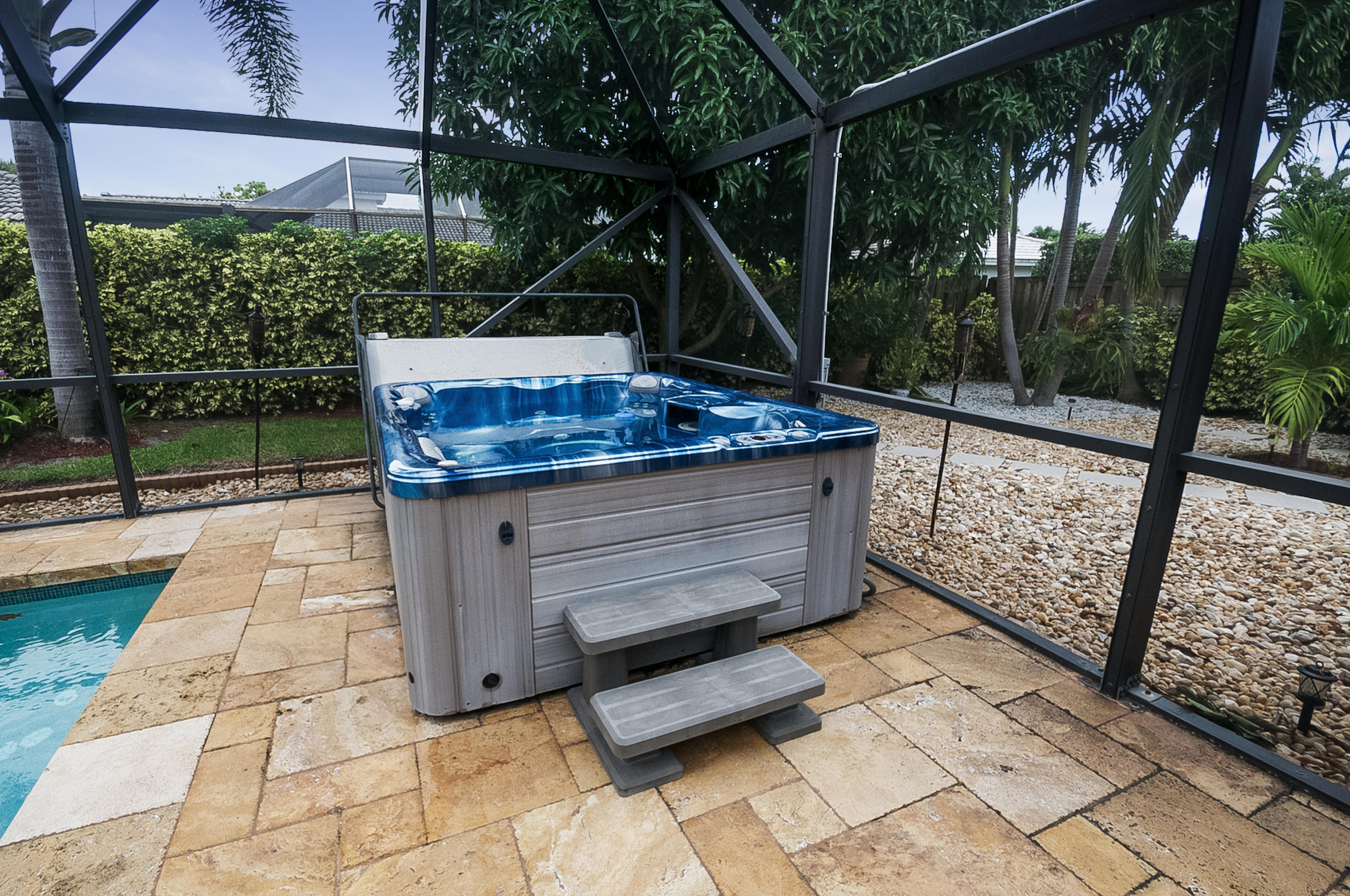 721 Southwest 18th Street Boca Raton, FL 33486 - Photo 21 of 26 721_sw_18th_st_MLS_HID1123980_ROOMhottub
