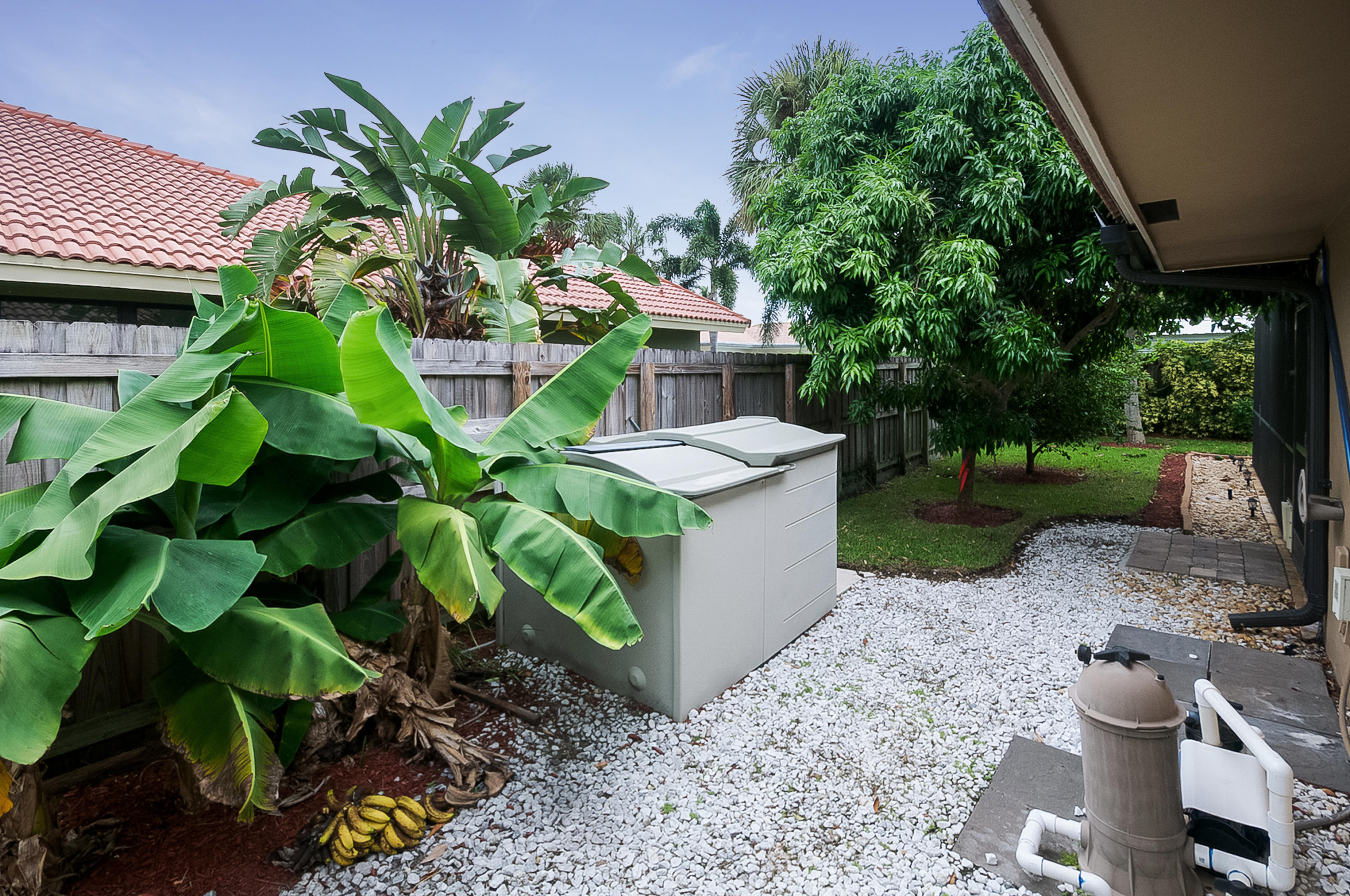 721 Southwest 18th Street Boca Raton, FL 33486 - Photo 25 of 26 721_sw_18th_st_MLS_HID1123980_ROOMsideya
