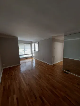 $1,450 | 201 Acklen Park Drive, Unit 21, Nashville, TN 37203