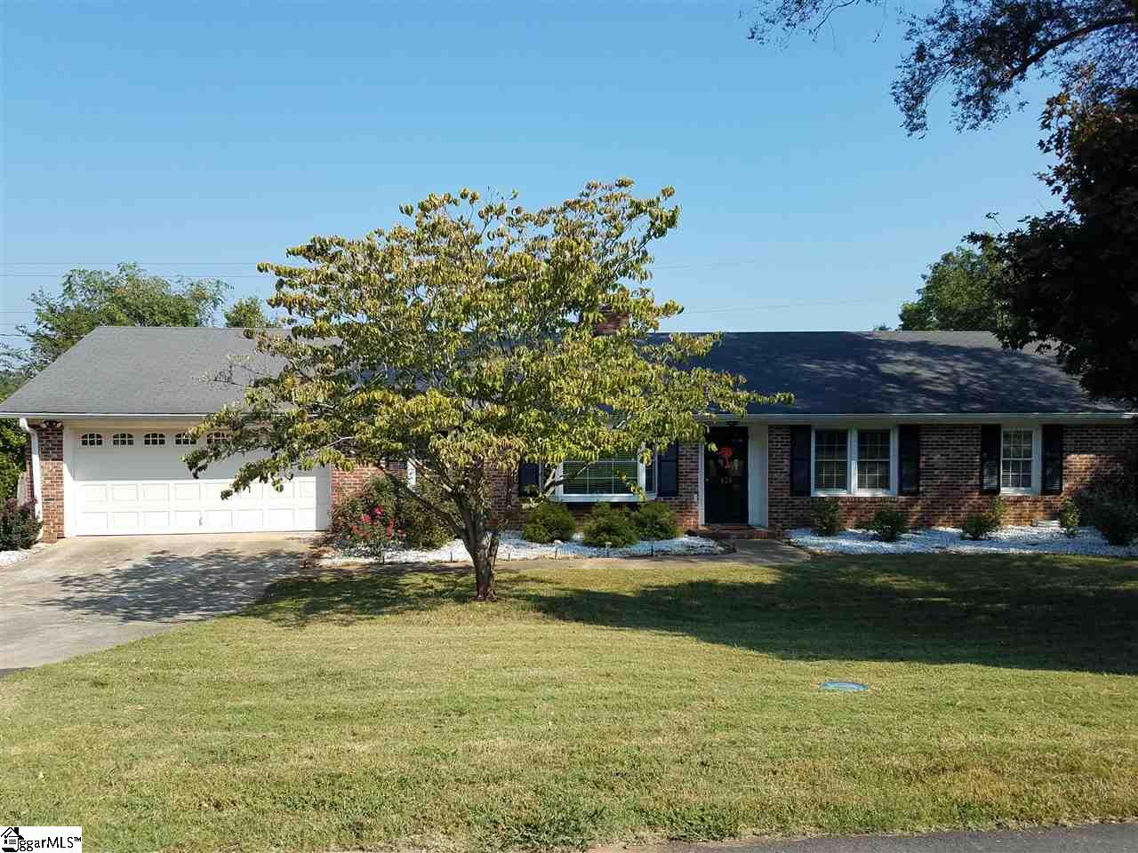 824 Butler Springs Road Greenville, SC 29615 - Photo 1 of 24 Gallery Image 1