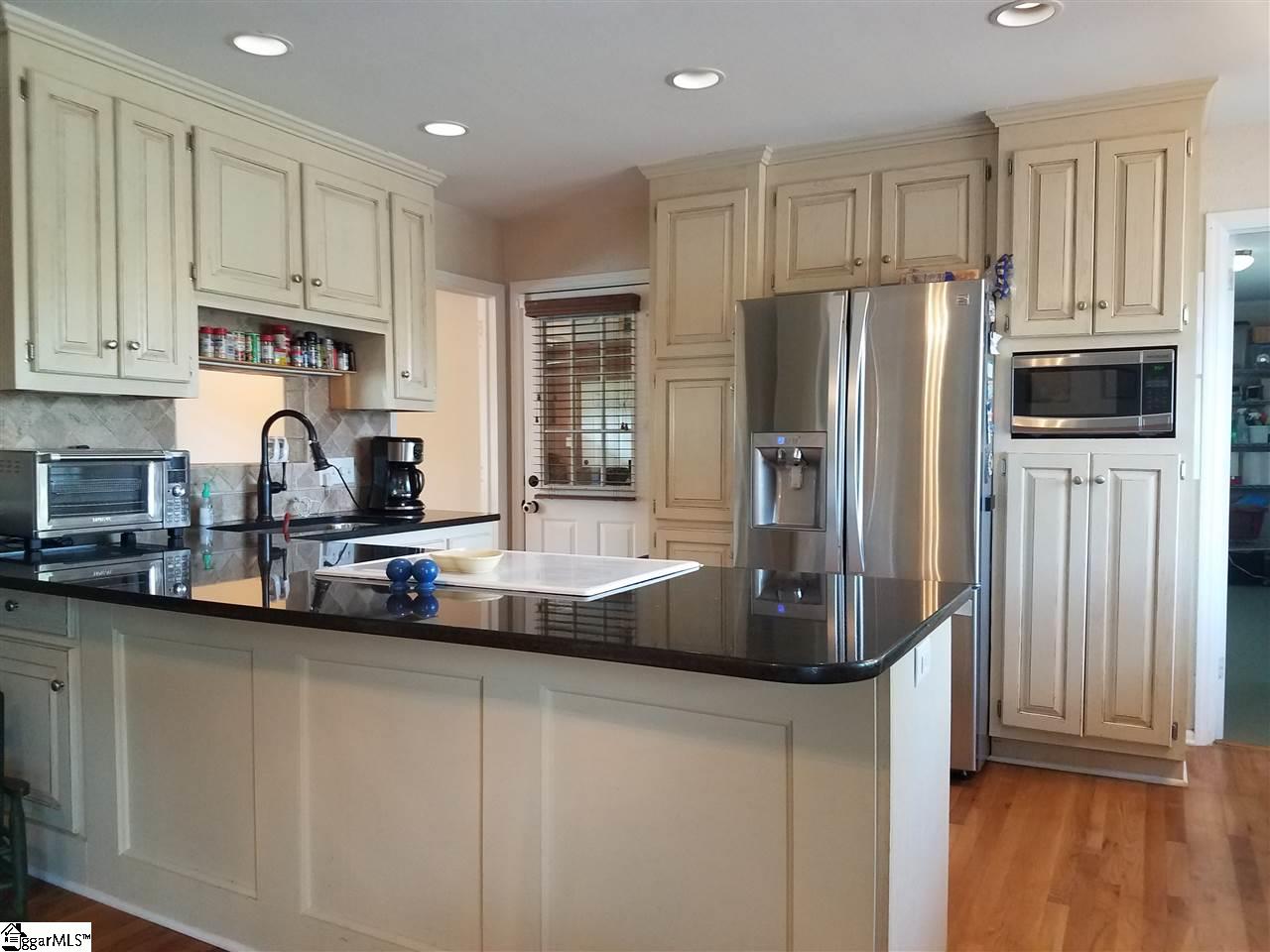 824 Butler Springs Road Greenville, SC 29615 - Photo 4 of 24 Gallery Image 4