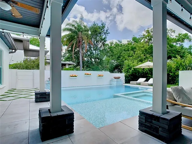 $1,950,000 | 2614 Parkland Drive, Winter Park, FL 32789