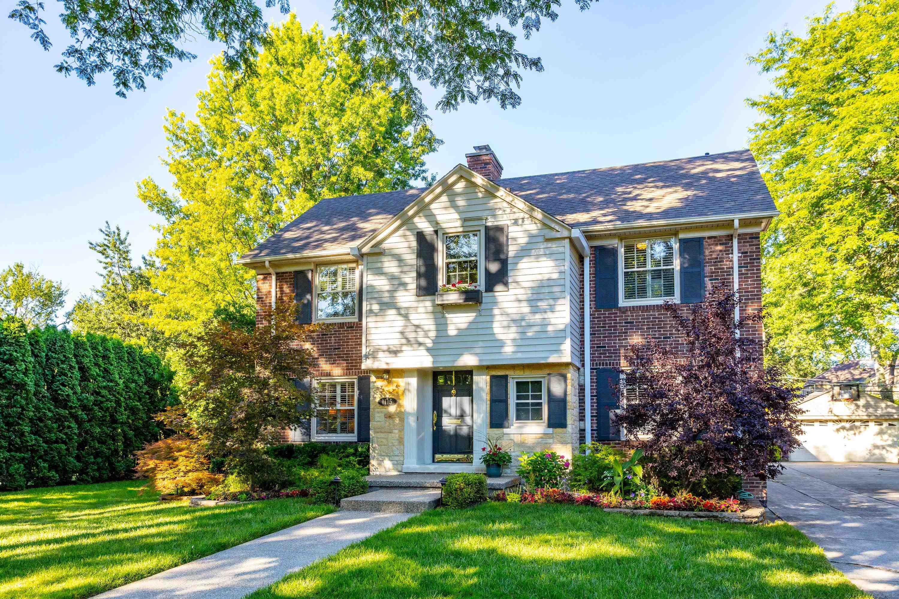 1115 Whittier Road Grosse Pointe, MI 48230 - Photo 1 of 68 50086408.JPG