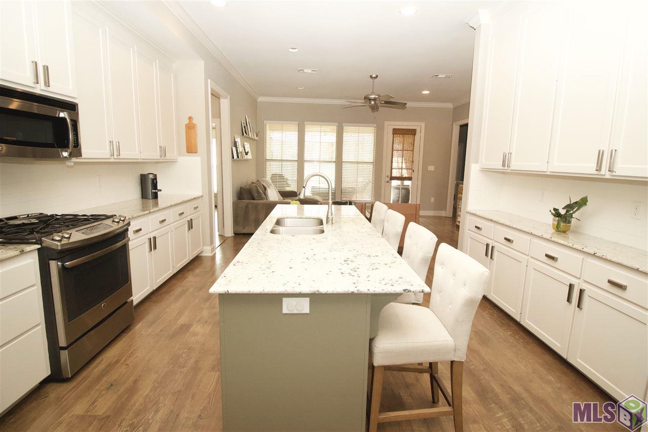 8078 Seville Court Baton Rouge, LA 70820 - Photo 8 of 20 Gallery Image 8