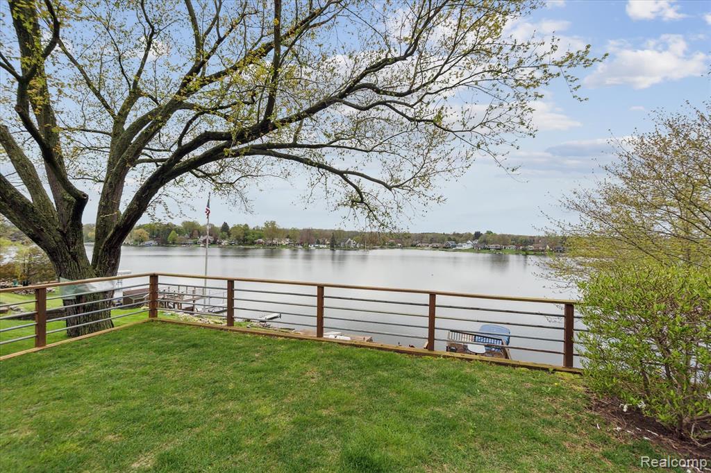 9669 Norman Road Clarkston, MI 48348 - Photo 34 of 39
