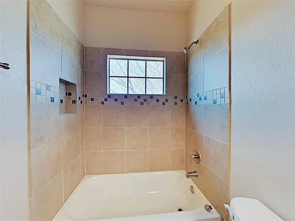 $1,925 | 1540 Aldra Drive, Fort Worth, TX 76120