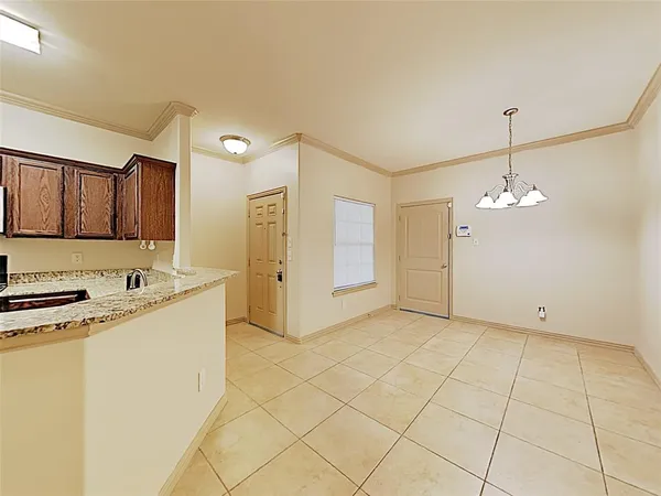 $1,925 | 1540 Aldra Drive, Fort Worth, TX 76120