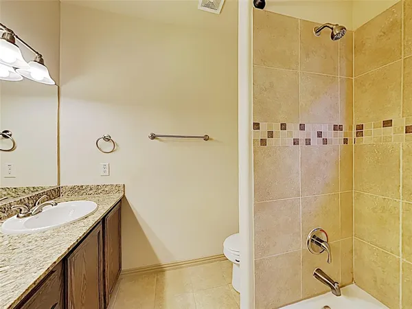 $1,925 | 1540 Aldra Drive, Fort Worth, TX 76120