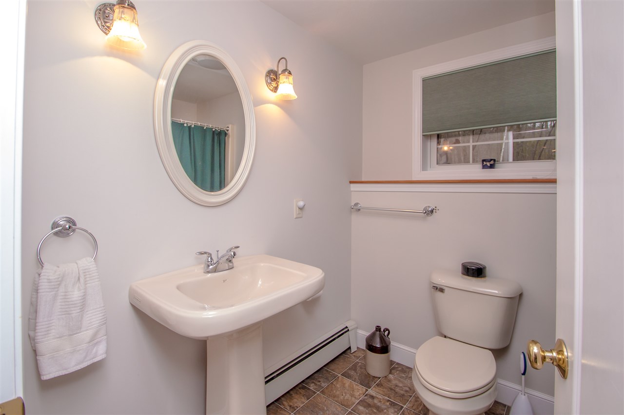 17 The Meadows Road, Unit 1 2 Bartlett, NH 03860 - Photo 35 of 40