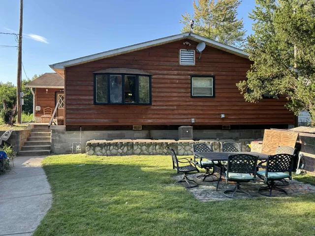 $198,800 | 6860 Ramsey Road, Hebron, IN 46341