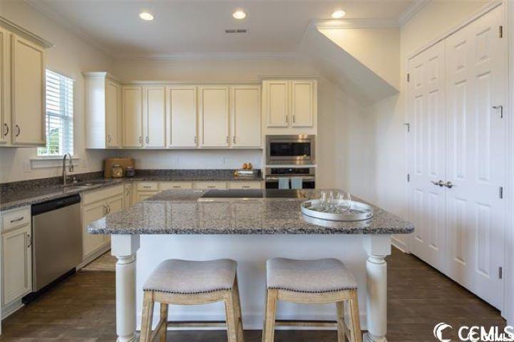 2810 Cook Circle, Unit B Myrtle Beach, SC 29577 - Photo 6 of 14 Gallery Image 6