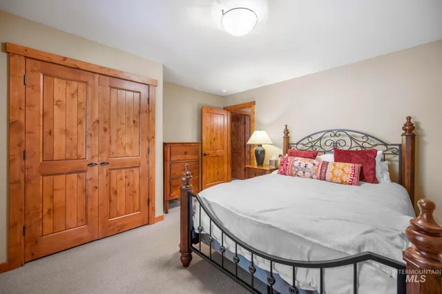 $1,625,000 | 114 Twin Creek Court, Donnelly, ID 83615