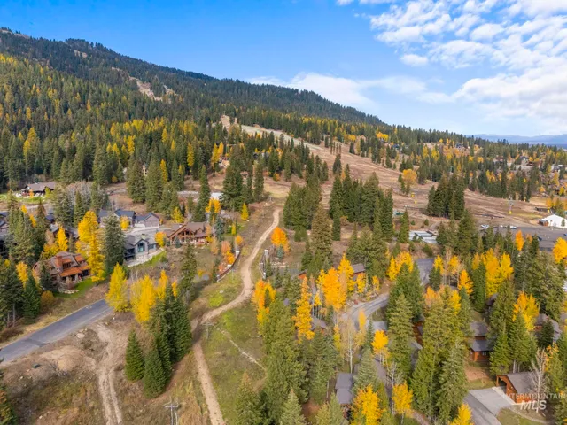 $1,625,000 | 114 Twin Creek Court, Donnelly, ID 83615