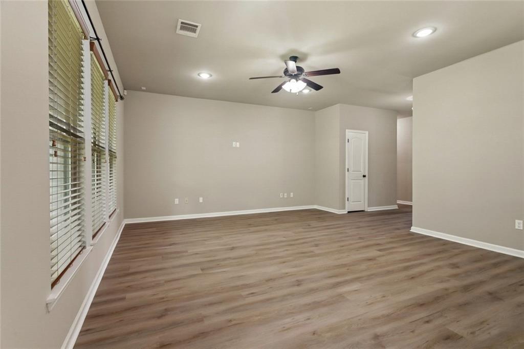 636 Fairfield Loop Slidell, LA 70458 - Photo 3 of 17