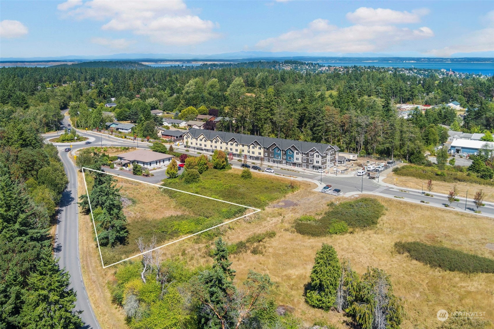 999 Discovery Road Port Townsend, WA 98368 - Photo 2 of 14 a view of a city