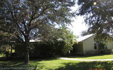 207 Cloverleaf Road Lake Placid, FL 33852 - Photo 1 of 24 Gallery Image 1