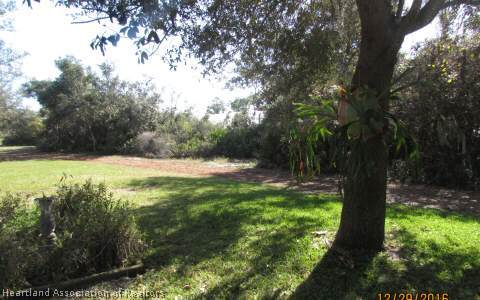 207 Cloverleaf Road Lake Placid, FL 33852 - Photo 17 of 24 Gallery Image 17