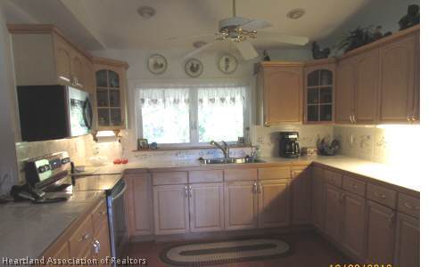 207 Cloverleaf Road Lake Placid, FL 33852 - Photo 2 of 24 Gallery Image 2