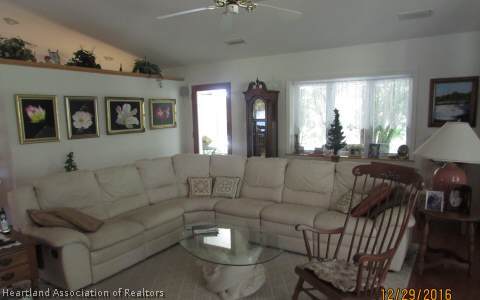 207 Cloverleaf Road Lake Placid, FL 33852 - Photo 5 of 24 Gallery Image 5