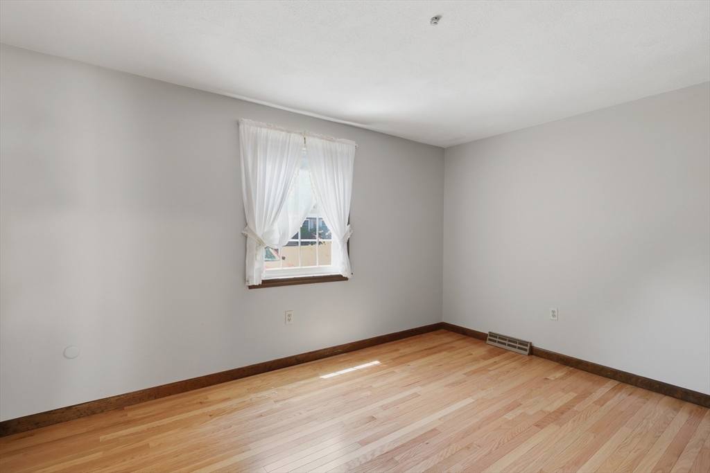 15 Meetinghouse Road, Unit 15 Acton, MA 01720 - Photo 12 of 35