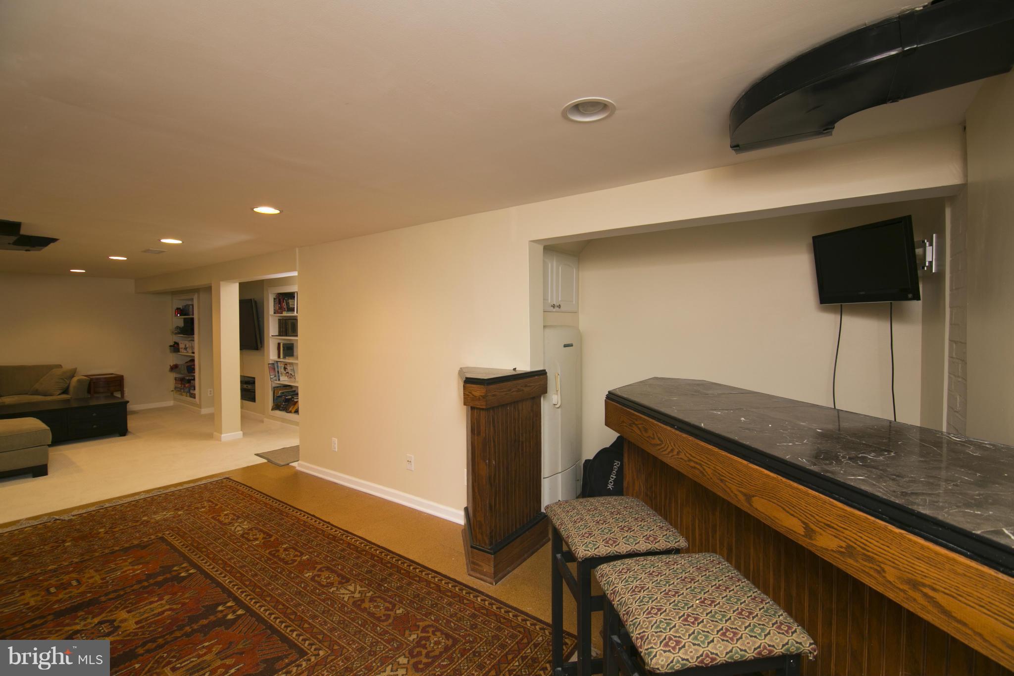 12717 Helen Road Silver Spring, MD 20906 - Photo 17 of 25 Family Room